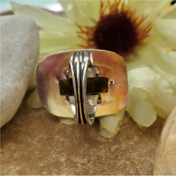 FIERY LABRADORITE RING - Picture 4 of 6